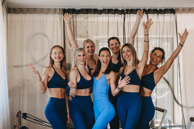 Gemeinsames Gruppenfoto im NERA Studio