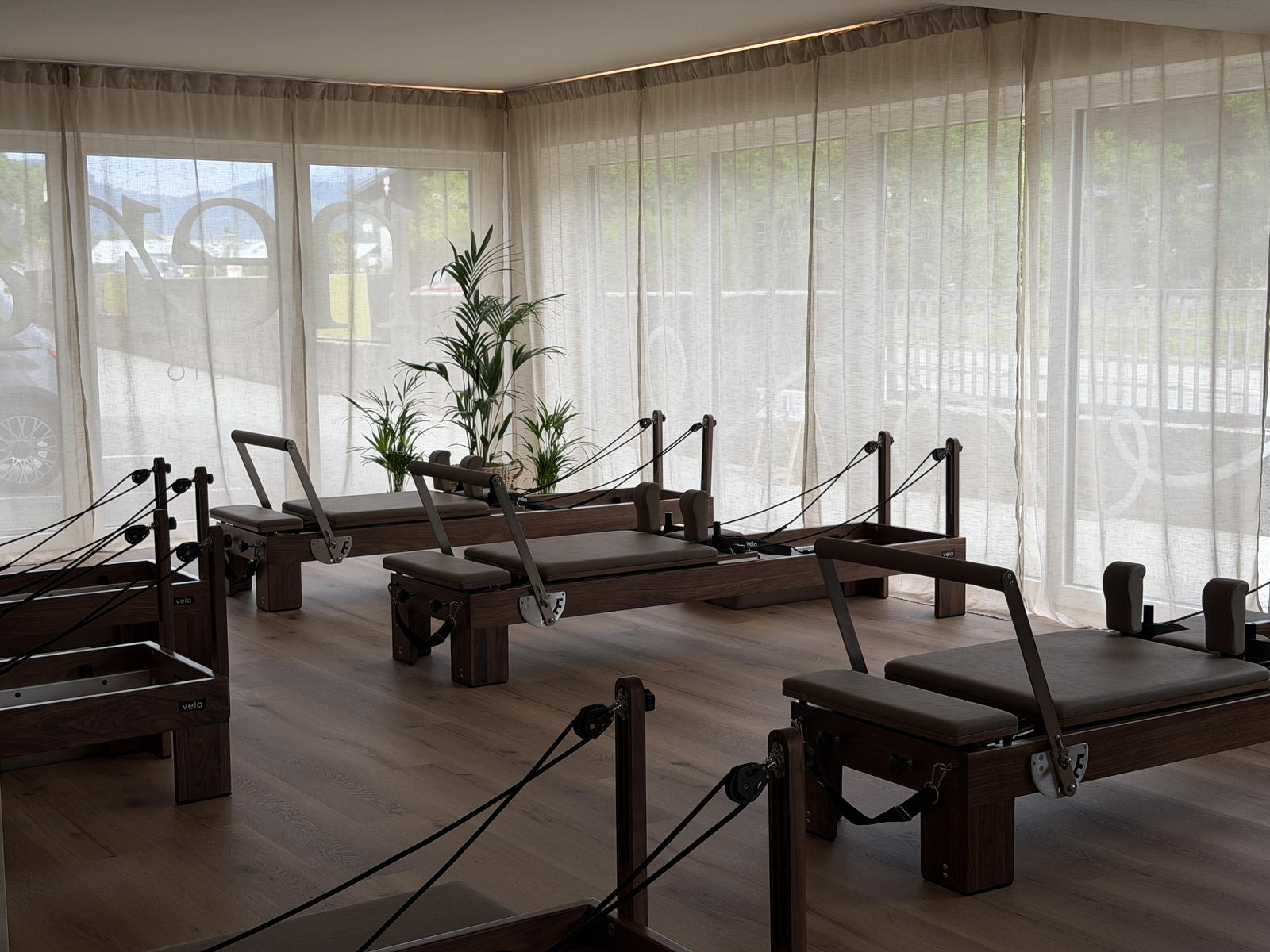 Reformer Bereich mit Vorhängen in Kitzbühel